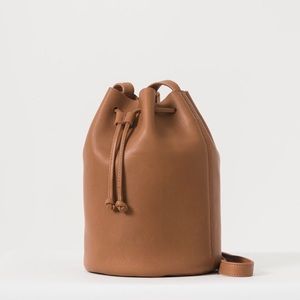 BAGGU BUCKET PURSE - NEW